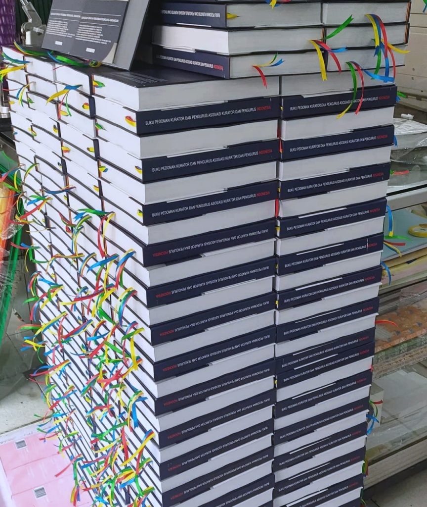 Cetak buku jumlah banyak